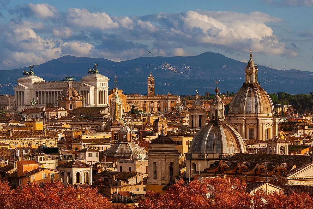 Altro che polvere e ragnatele: in questi tre caffè letterari a Roma puoi anche fare smart working