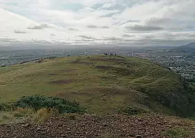 turistipercaso arthur_s_seat_panorama