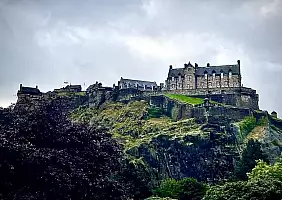 turistipercaso castello_di_edimburgo