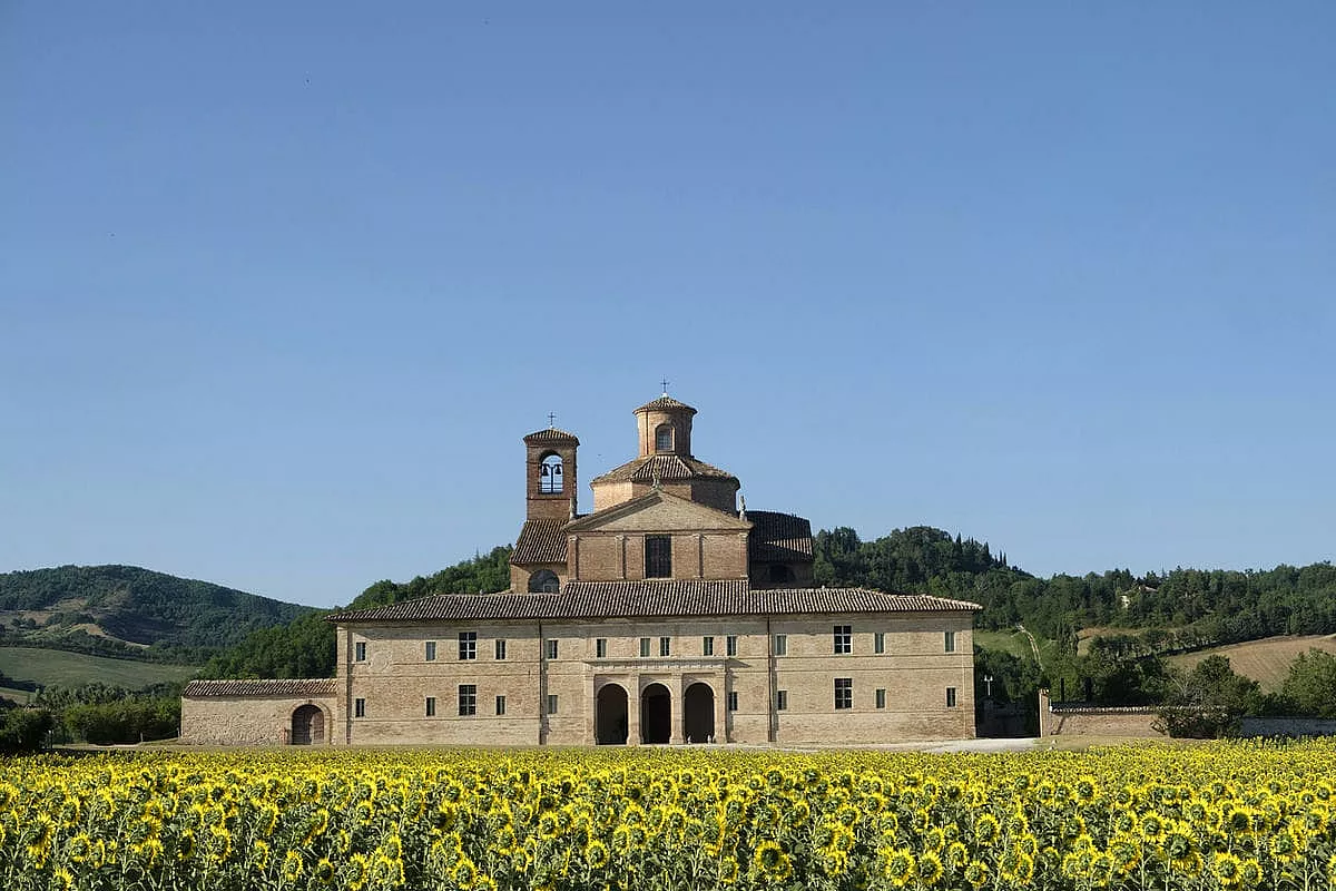 Urbania