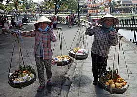 turistipercaso HOI_AN_DONNE