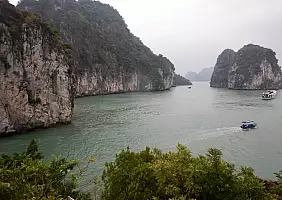 turistipercaso TU_LONG_BAY_2_