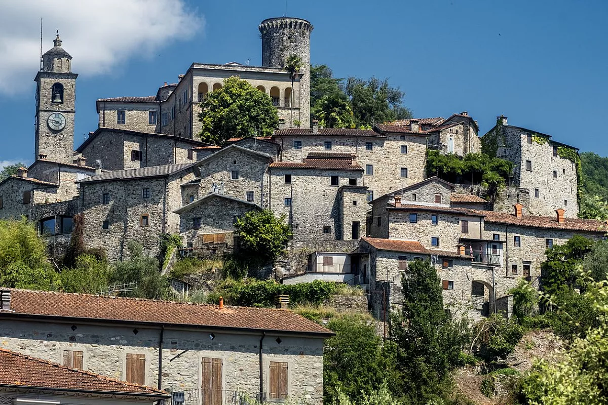 bandiere arancioni 2024