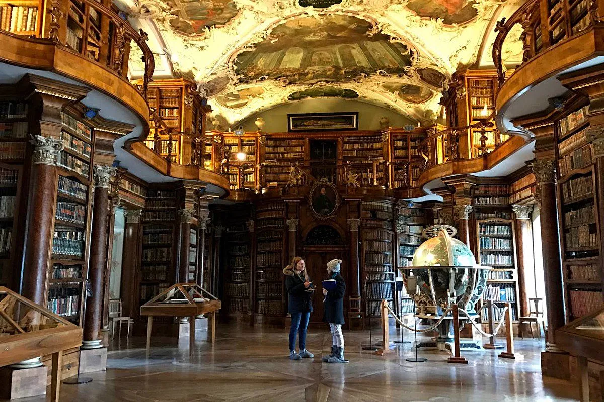 biblioteca-san-gallo-svizzera