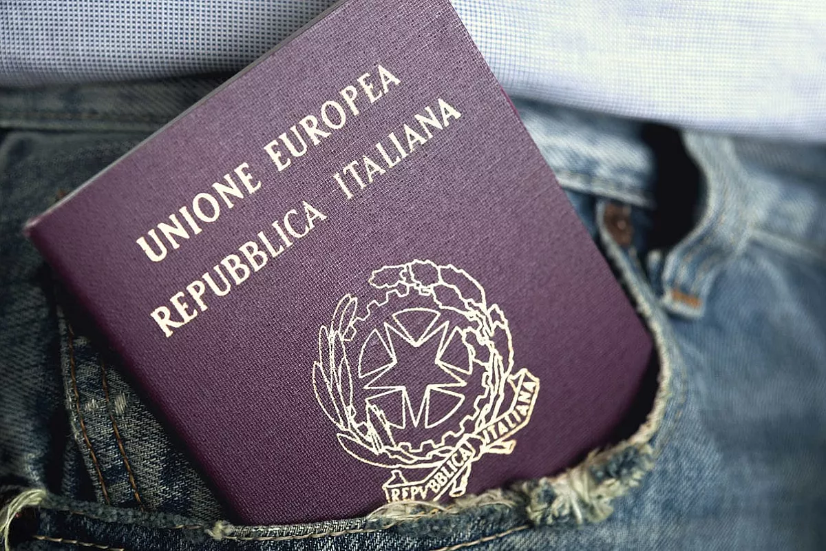 Caos passaporti