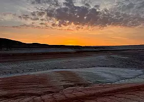 turistipercaso 23_Tramonto_sulle_montagne_Tiramis_