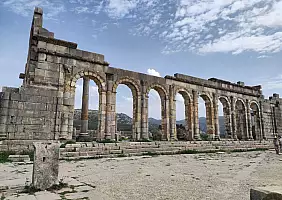 turistipercaso VOLUBILIS_LA_BASILICA