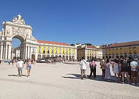 turistipercaso WhatsApp_Image_2024_04_23_at_17.47.20__3_