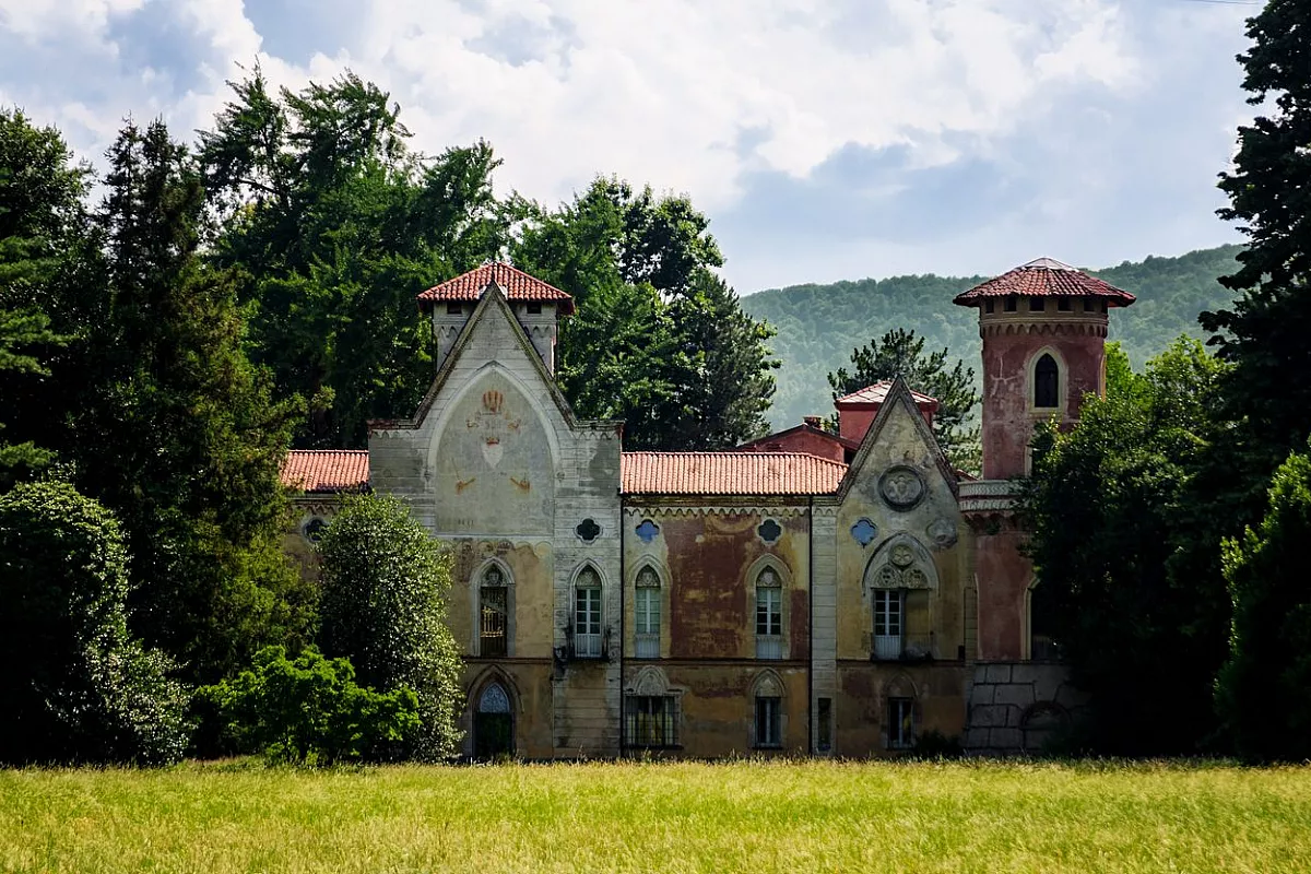 Castello di Miradolo