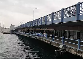 turistipercaso ponte_galata