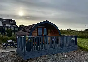 turistipercaso 010_Island_View_Glamping_Pod_Talmine