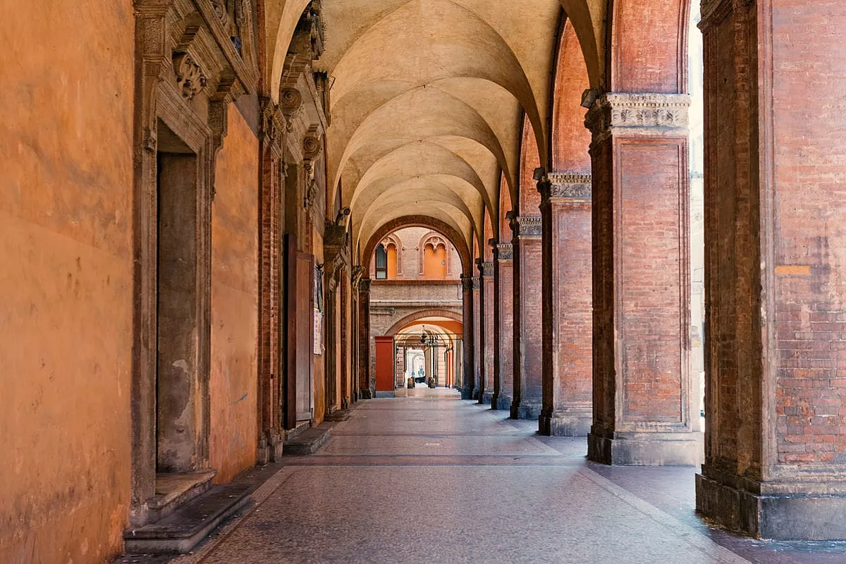 portici di bologna