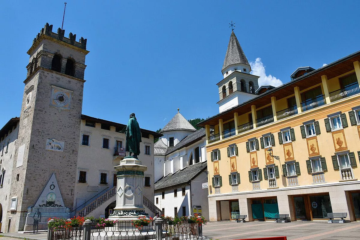 Piazza Tiziano, Pieve di Cadore