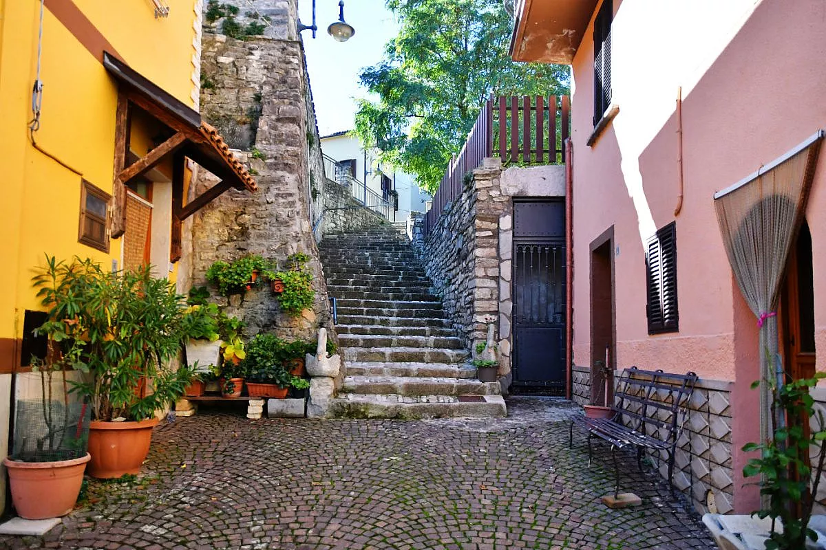 Frosolone interno del paese del Molise