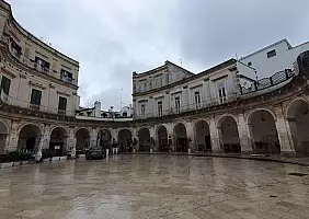 turistipercaso PIAZZA_MARTINA_FRANCA_