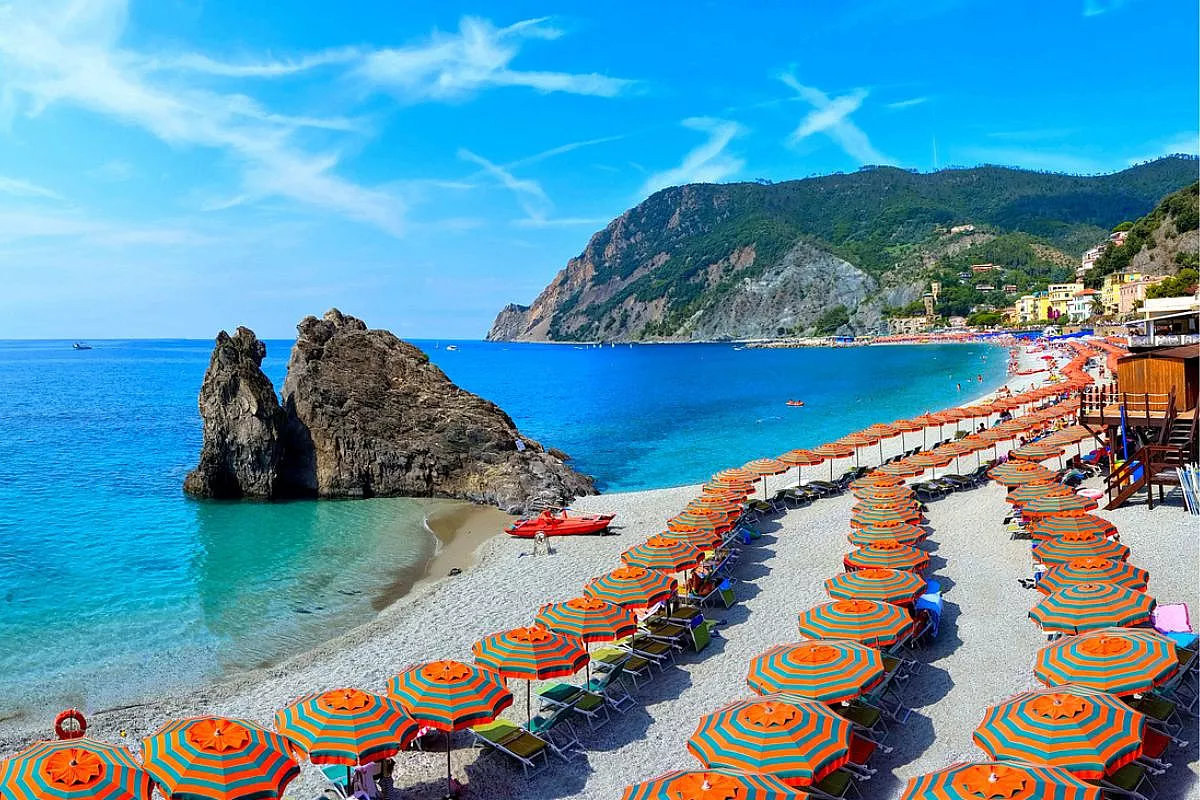 Non è di confronto, ma è bello lo stesso: le 5 spiagge italiane perfette per il (non) falò di Ferragosto