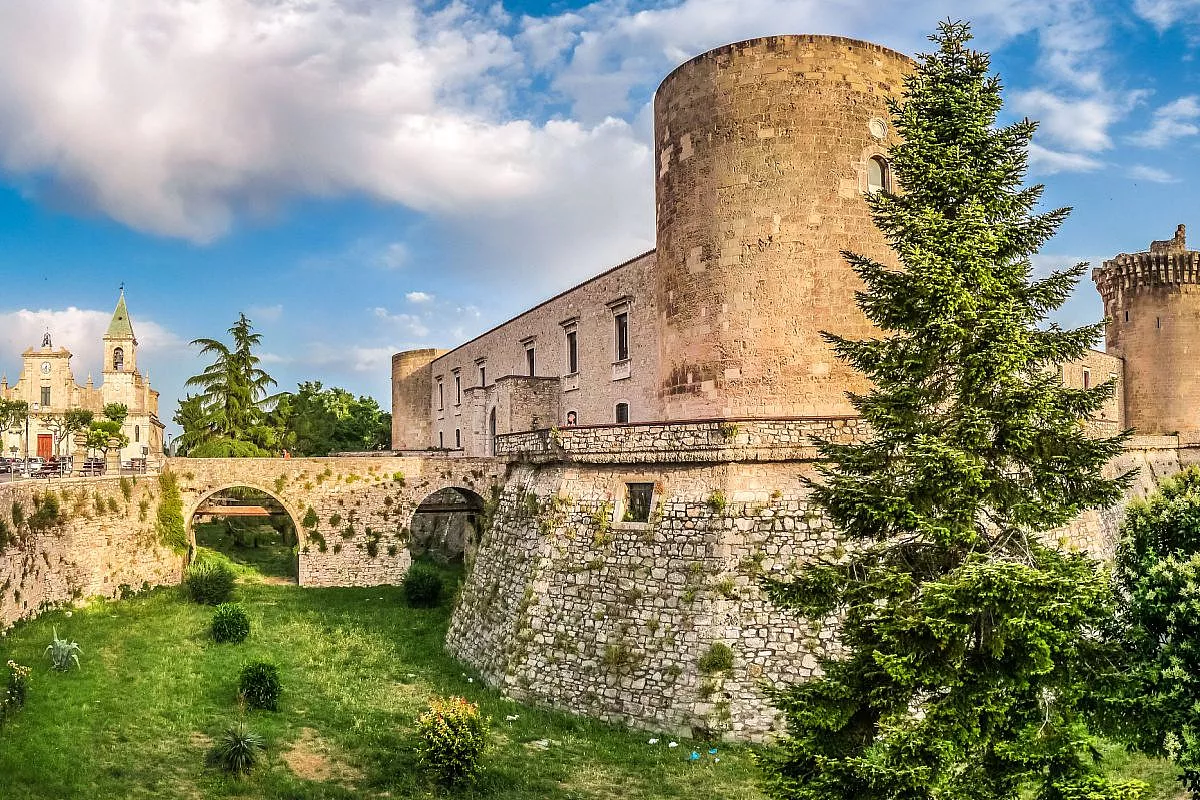 Venosa - Castello Aragonese