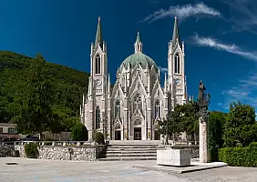 turistipercaso castelpetroso_492875845