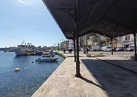 turistipercaso citt_vecchia_ex_mercato_del_pesce
