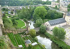 turistipercaso lussemburgo_grund_stierchen_brucke