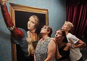 turistipercaso selfie_museo_illusioni