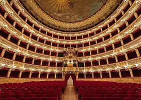 turistipercaso teatro san carlo_2161453237