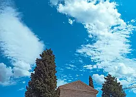 turistipercaso 6539f3_fd72963bf9444a3c921ae1c5b535bd44_mv2