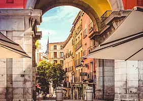 turistipercaso MADRID-victor-OO0_7yJa-s0-unsplash