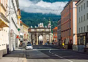 turistipercaso Maria-Theresien Strasse_2356813817