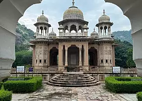 turistipercaso brahampuri