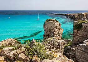 turistipercaso cala rossa favignana_1684697719