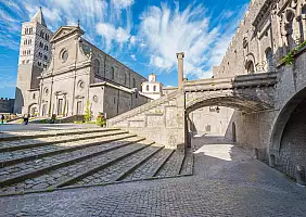 turistipercaso Viterbo,,Italy,-,A,Sunday,Sping,Morning,In,The,Medieval