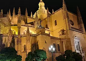 turistipercaso 3_Segovia_Cattedrale