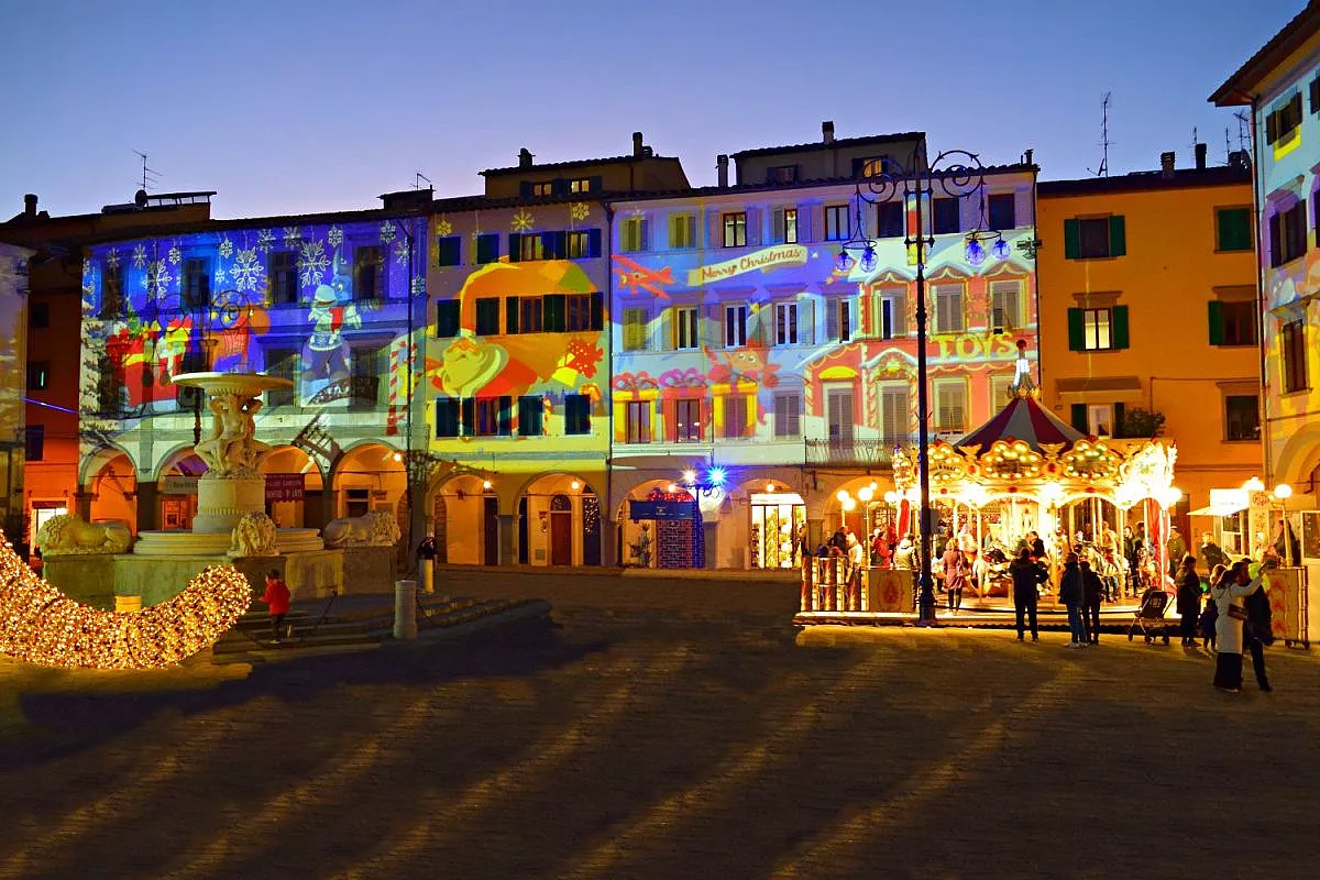 Una rivalità tutta Toscana: ecco la città che vuole strappare ad Arezzo il titolo di “capitale del Natale”