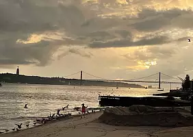 turistipercaso tramonto_fiume_Tago