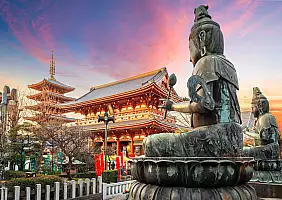 turistipercaso Sensoji,Temple,In,Asakusa,,Tokyo,,Japan,At,Dusk.