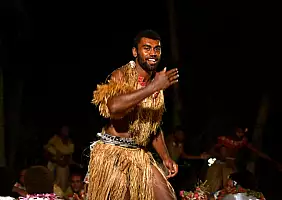 turistipercaso meke fiji-660634052