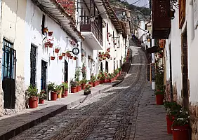 turistipercaso calla_a_cusco_min