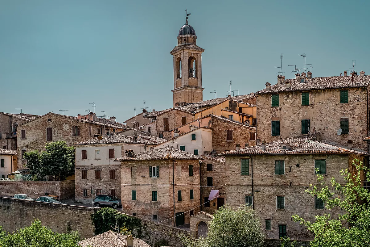 Urbania
