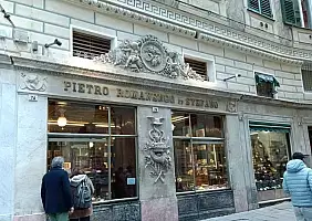 turistipercaso NEGOZI_STORICI