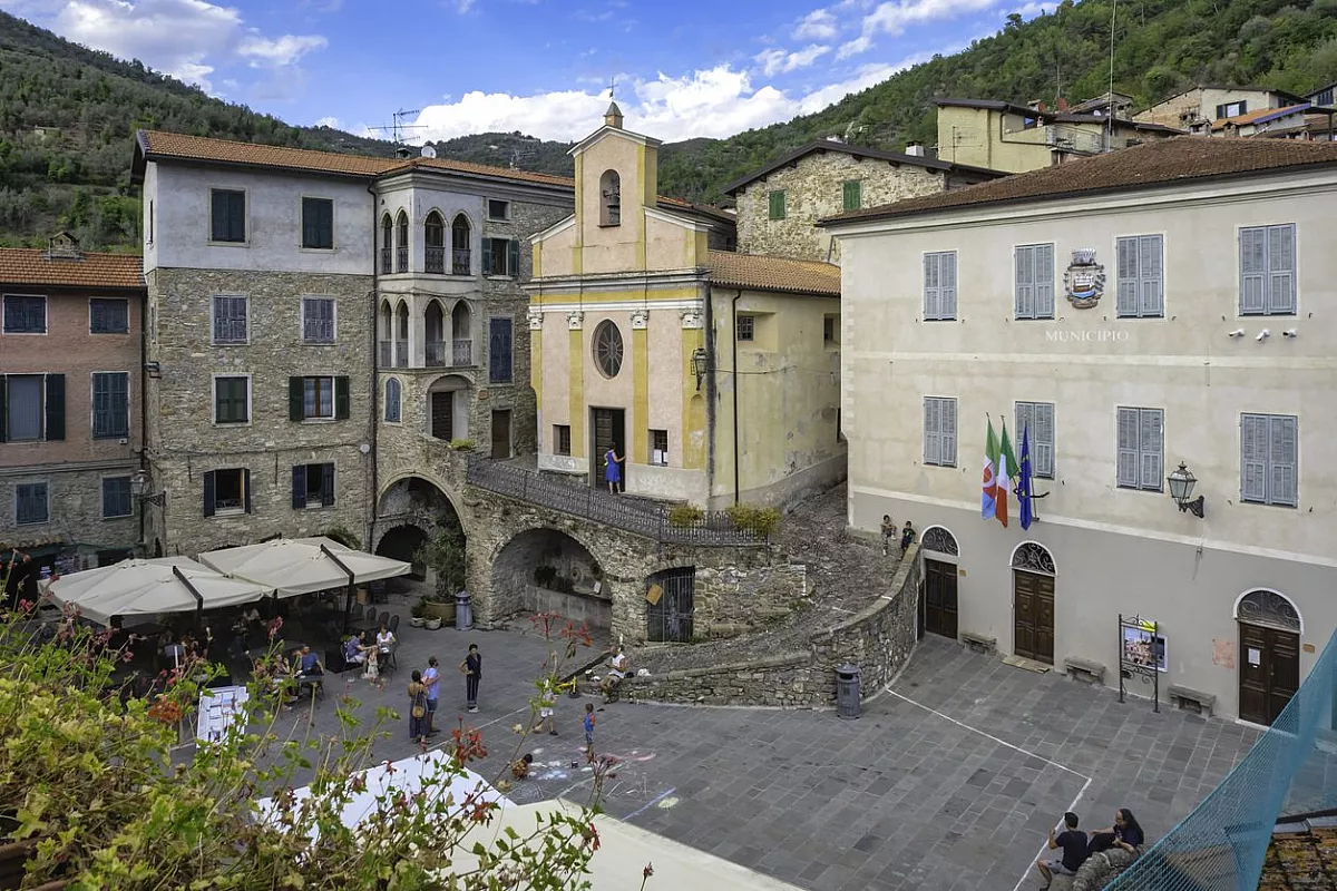 Apricale