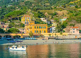 turistipercaso monterosso al mare_1986611486