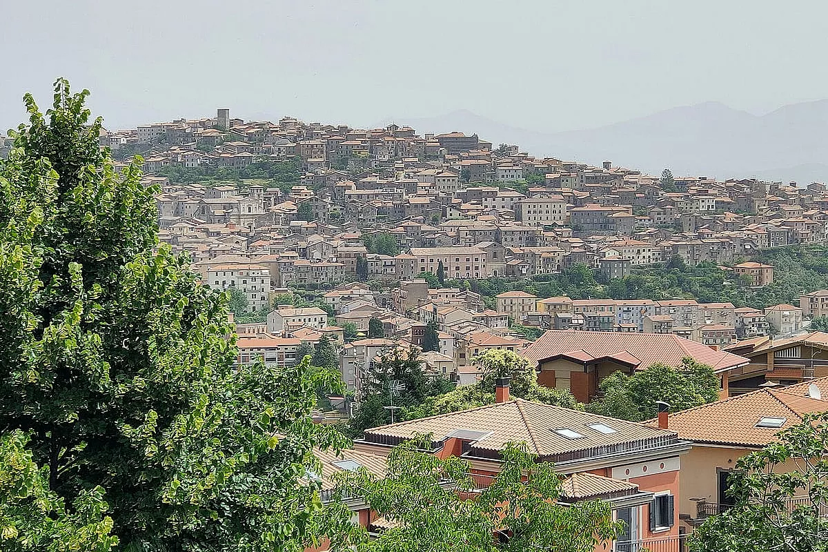 C’è un piccolo borgo nel Basso Lazio che sembra ricordare l’antica Grecia: le sue mura sembrano costruite dai giganti