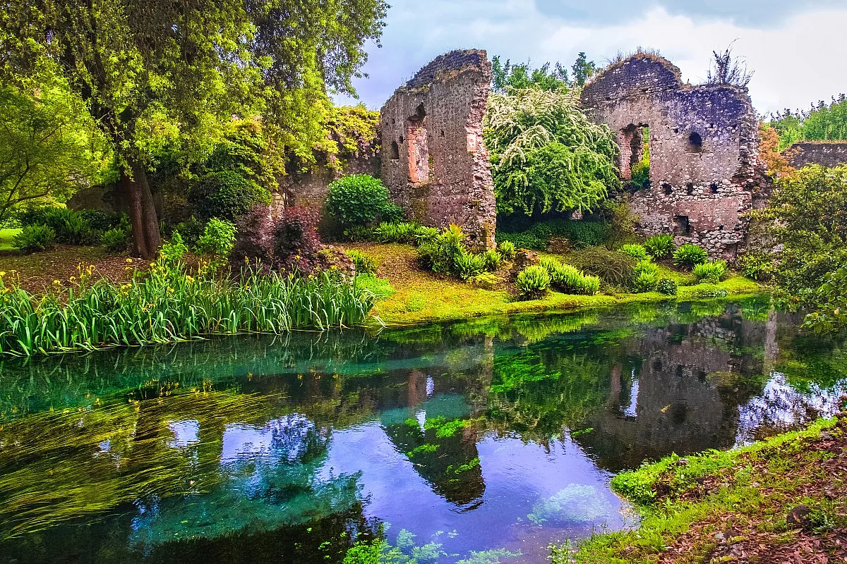 giardino di ninfa roma