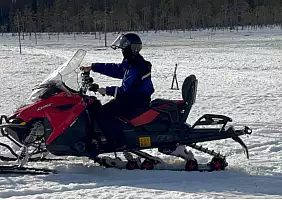 turistipercaso snow_mobile
