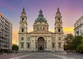 turistipercaso Basilica di Santo Stefano, in centro a Budapest