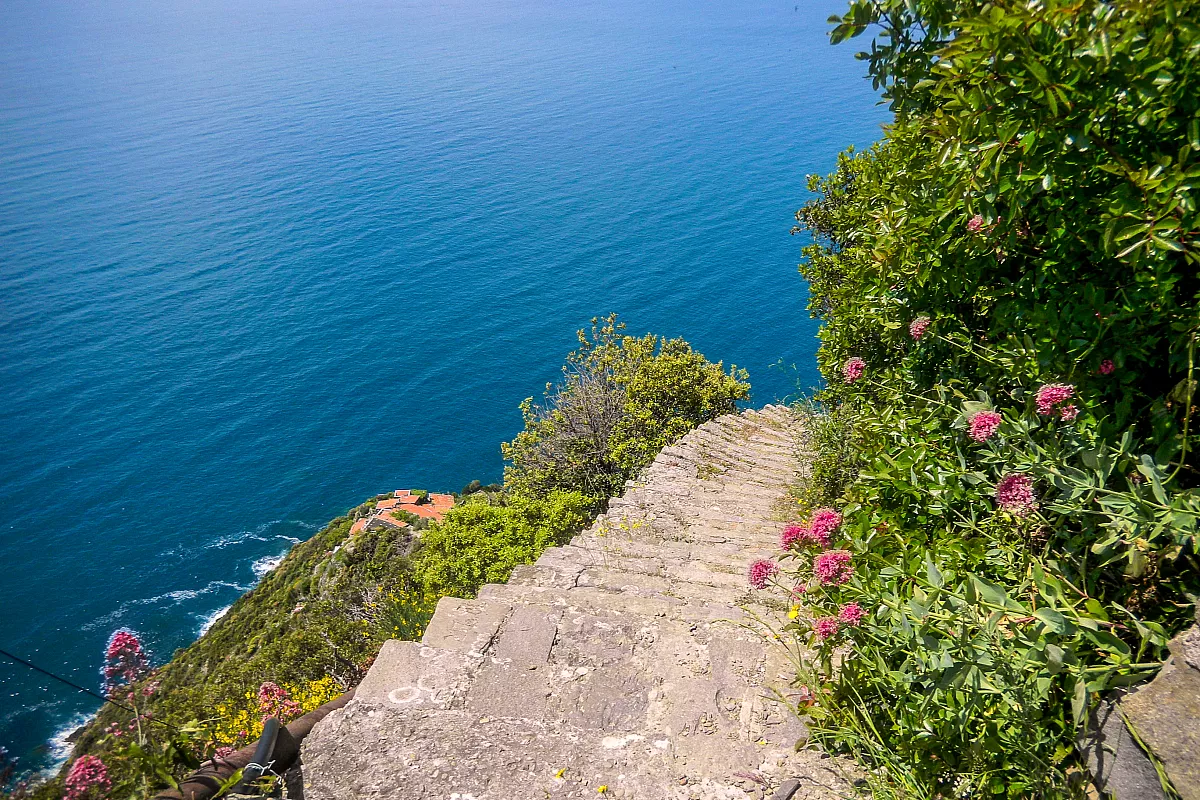 Scalinata di Monesteroli