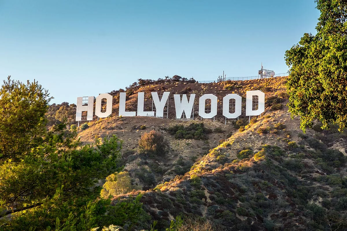 scritta hollywood