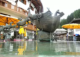 turistipercaso 10 - La fontana dell'Arca di Noè