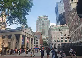turistipercaso Quincy_Market_1_